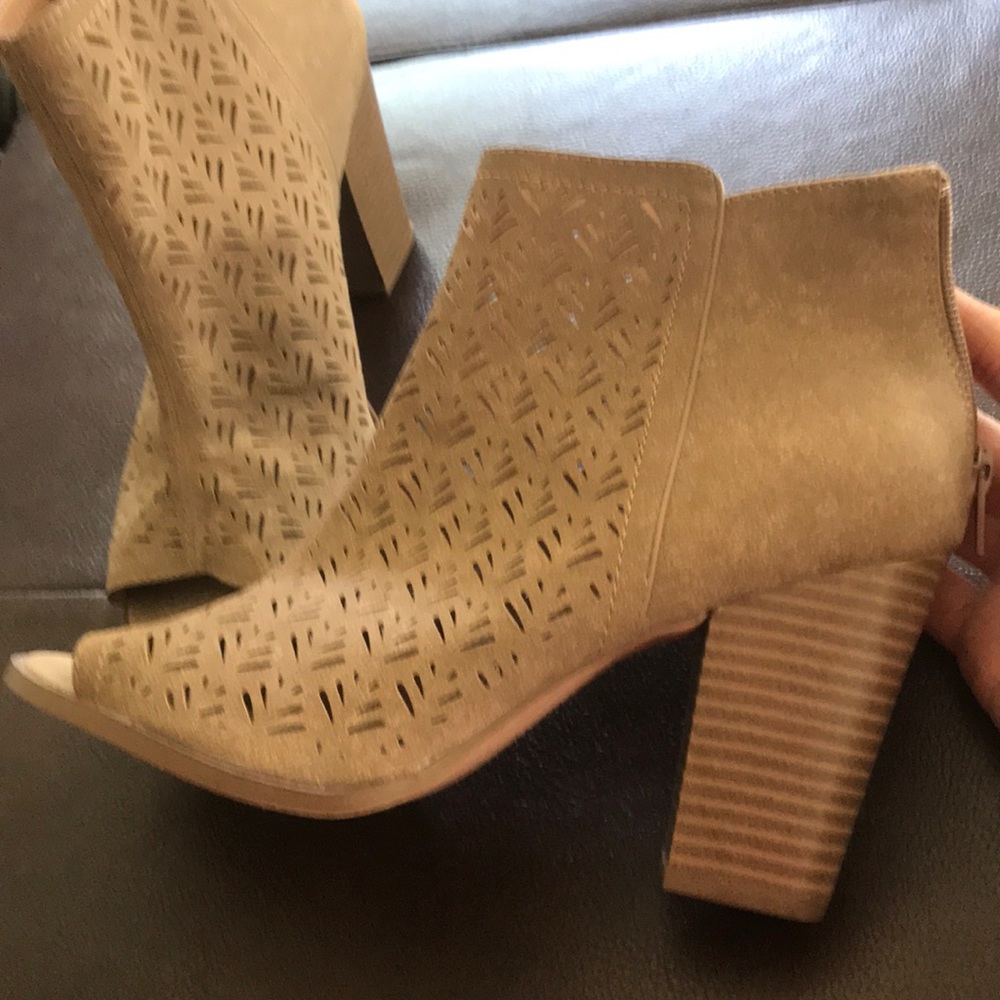 New - Picture 3 of 3